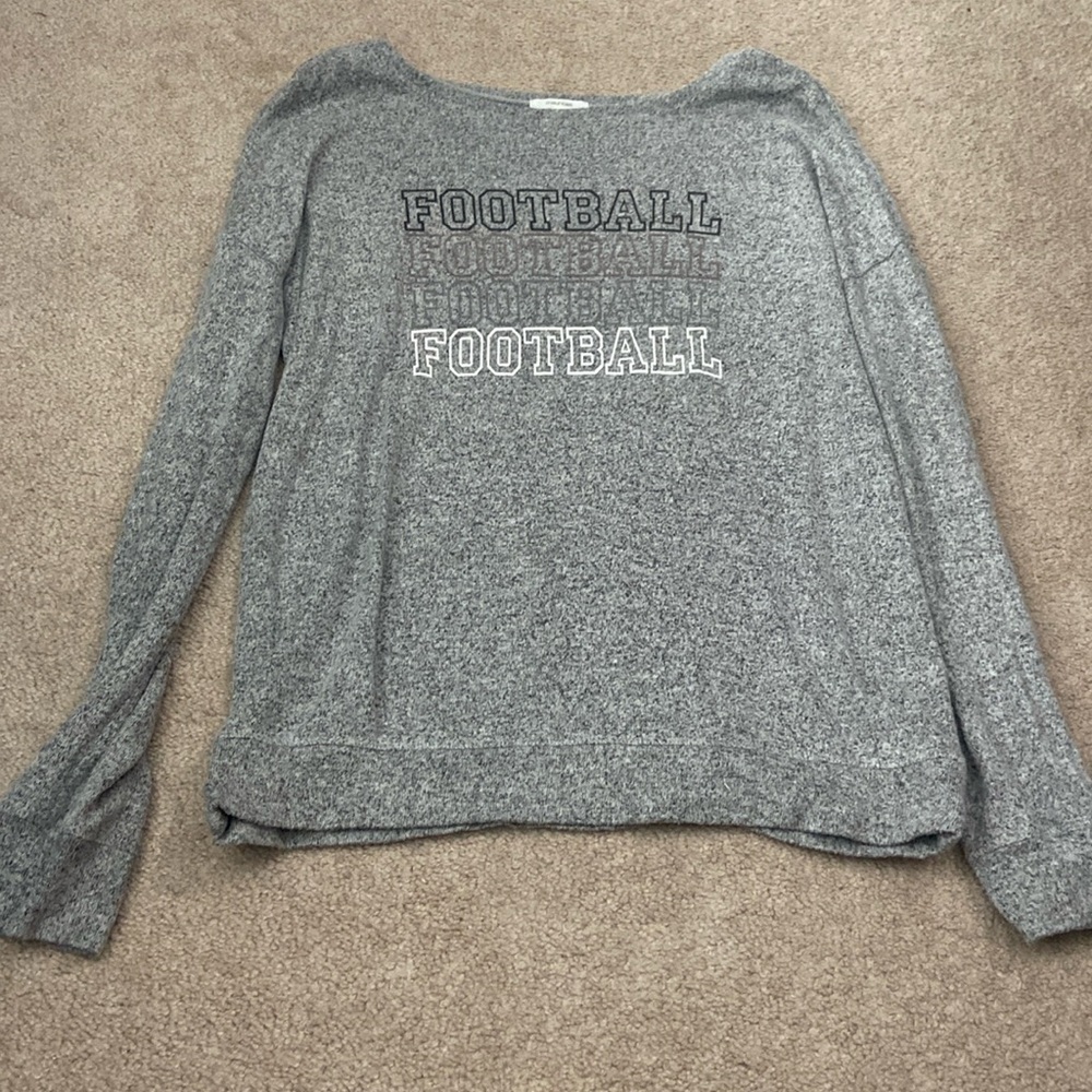 Maurice’s tee